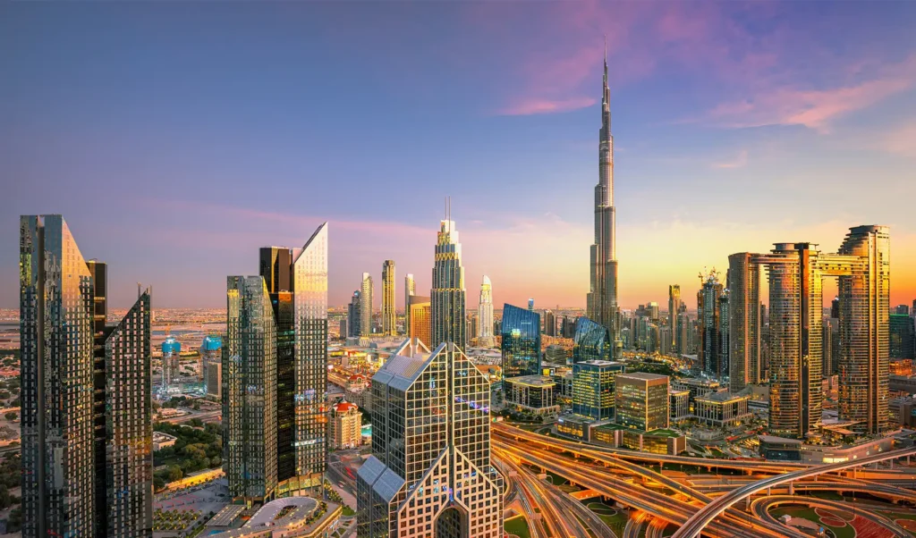 7 Tips for a Stress-Free Move to Dubai as An Expat